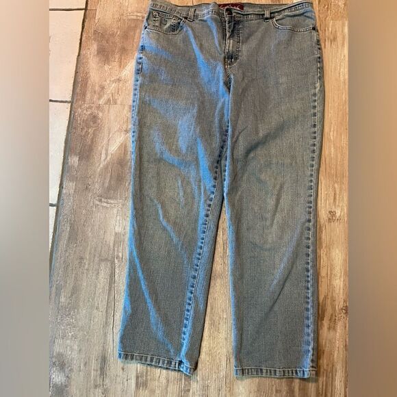 GLORIA VANDERBILT JEANS  - Picture 1 of 7
